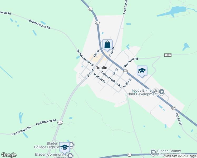 map of restaurants, bars, coffee shops, grocery stores, and more near 243 Armfield Street in Bladenboro