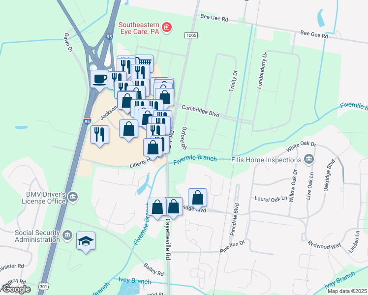 map of restaurants, bars, coffee shops, grocery stores, and more near 207 Oxford Road in Lumberton