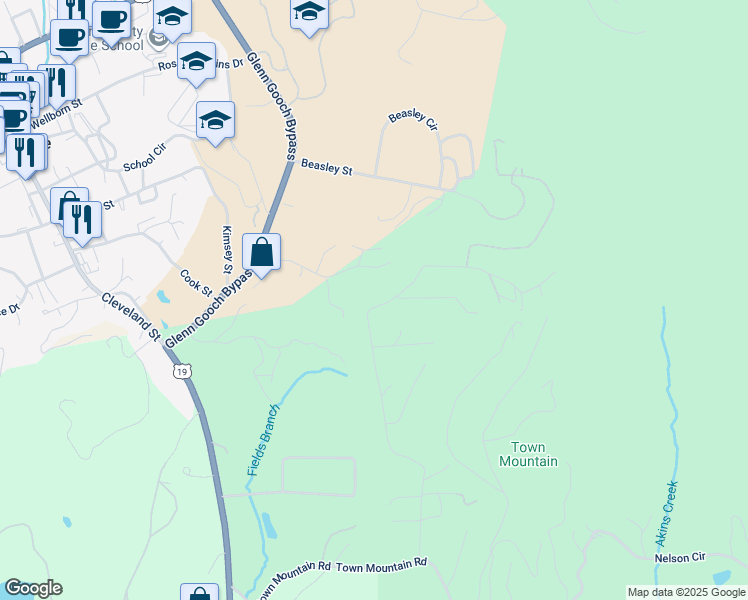 map of restaurants, bars, coffee shops, grocery stores, and more near 681 Summit Way in Blairsville