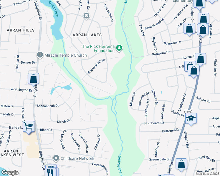 map of restaurants, bars, coffee shops, grocery stores, and more near 5706 Lochness Court in Fayetteville