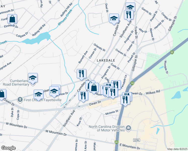 map of restaurants, bars, coffee shops, grocery stores, and more near 2112 Cumberland Road in Fayetteville