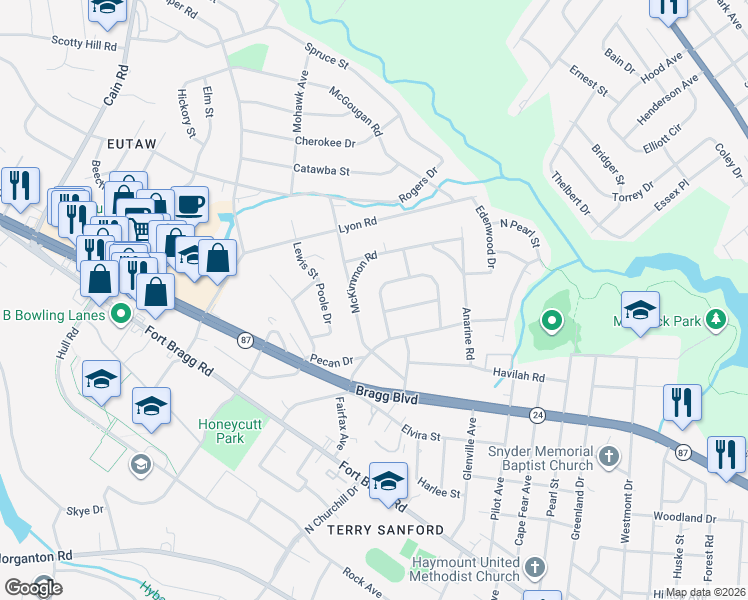 map of restaurants, bars, coffee shops, grocery stores, and more near 915 Chester Circle in Fayetteville