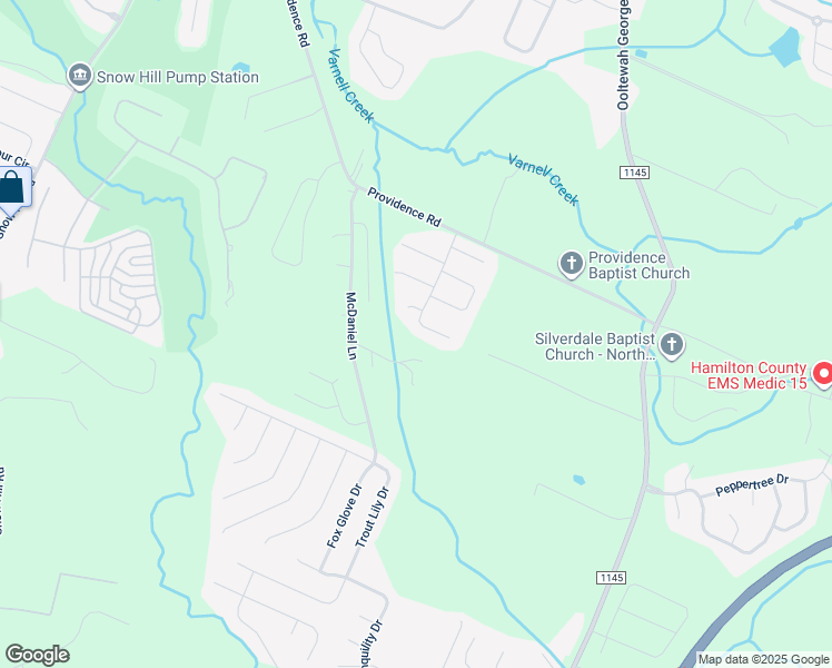 map of restaurants, bars, coffee shops, grocery stores, and more near 7483 White Pine Drive in Ooltewah
