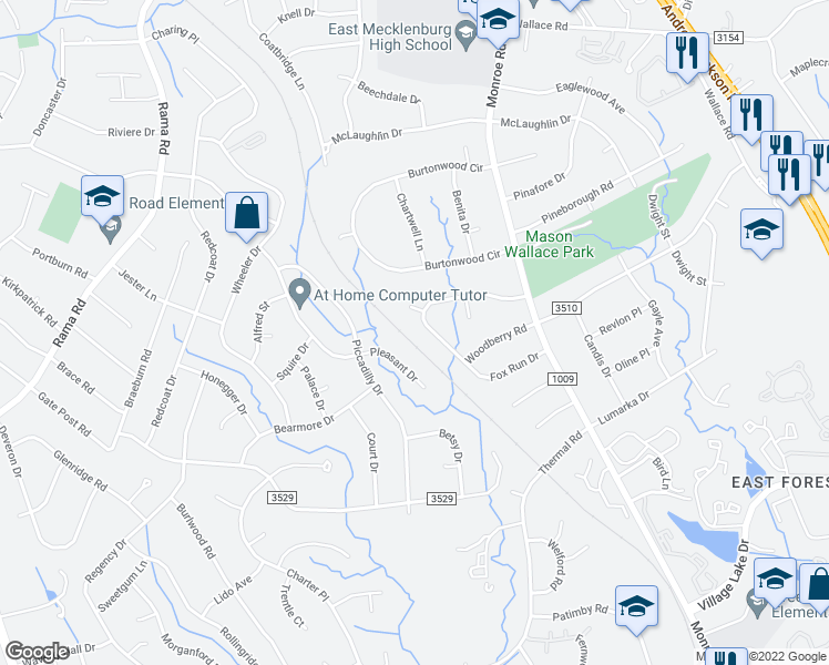 map of restaurants, bars, coffee shops, grocery stores, and more near 1310 Fox Run Drive in Charlotte