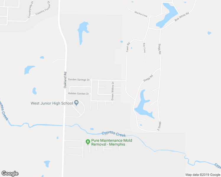 map of restaurants, bars, coffee shops, grocery stores, and more near 70 Green Willow Drive in Oakland