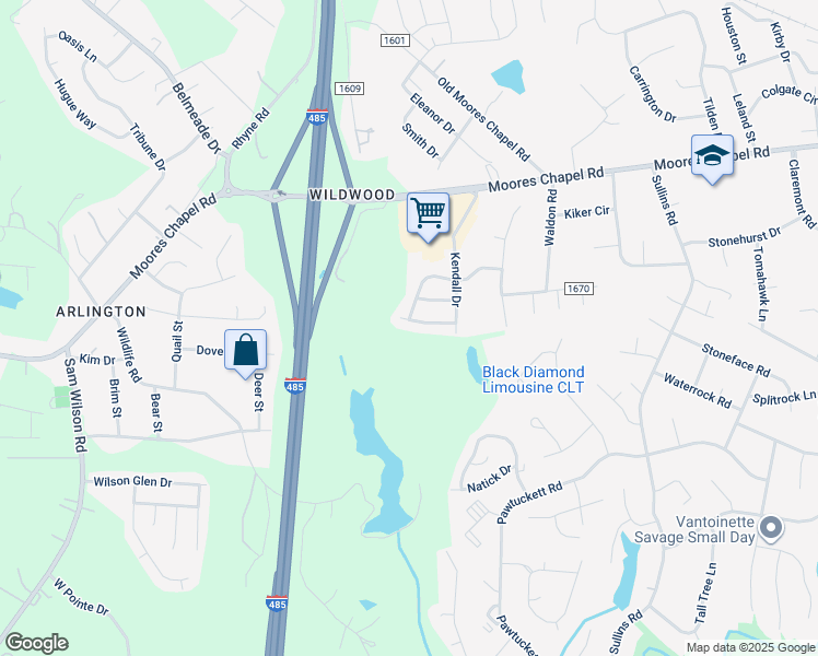 map of restaurants, bars, coffee shops, grocery stores, and more near 7041 Thorncrown Street in Charlotte