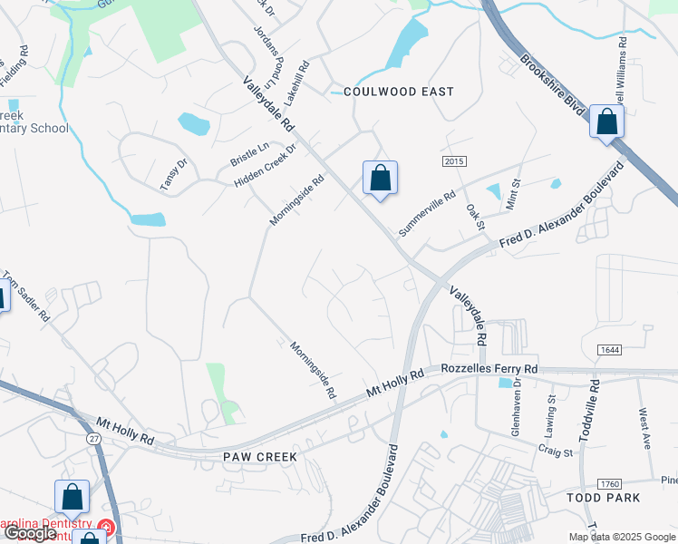 map of restaurants, bars, coffee shops, grocery stores, and more near 7118 Roaming Path Court in Charlotte