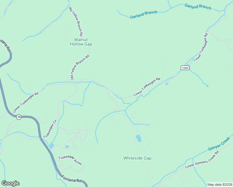 map of restaurants, bars, coffee shops, grocery stores, and more near 957 Lower Tuskeegee Road in Robbinsville