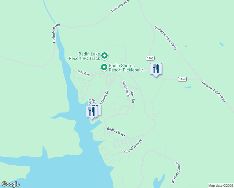 map of restaurants, bars, coffee shops, grocery stores, and more near 126 Hummingbird Circle in New London