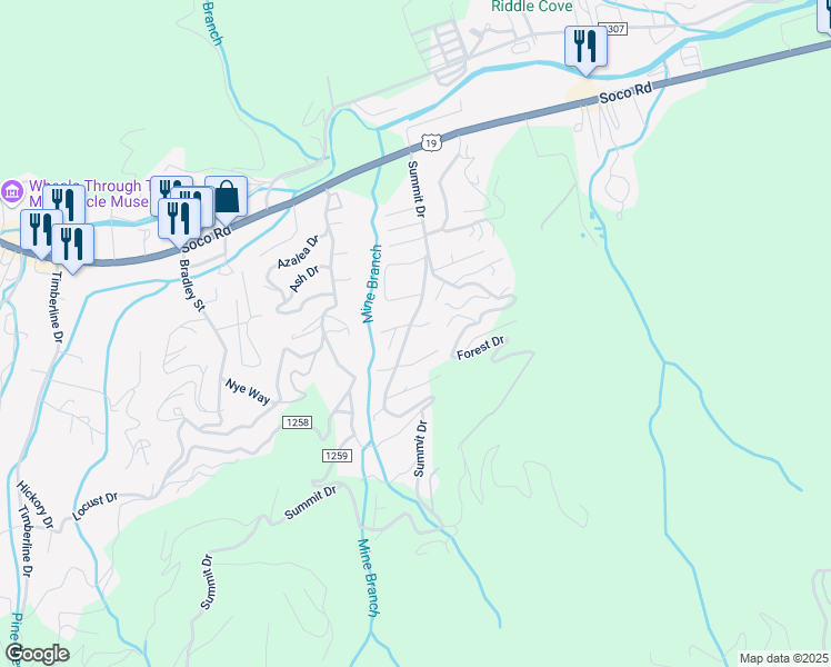 map of restaurants, bars, coffee shops, grocery stores, and more near 430 Summit Drive in Maggie Valley