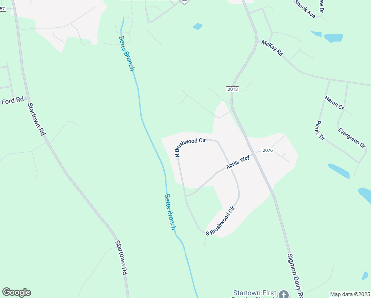 map of restaurants, bars, coffee shops, grocery stores, and more near 2679 North Brushwood Circle in Newton