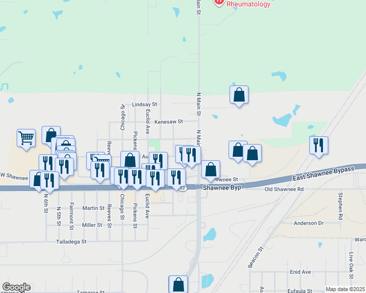 map of restaurants, bars, coffee shops, grocery stores, and more near 2113 North Main Street in Muskogee