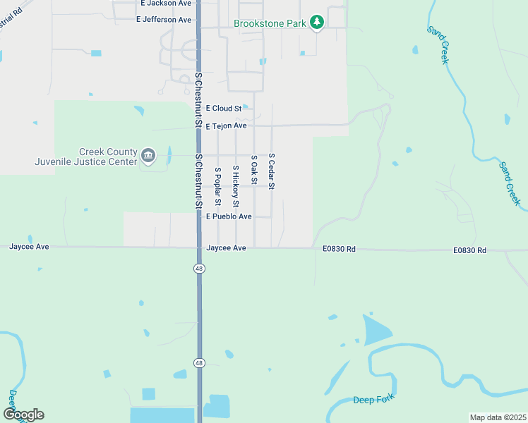 map of restaurants, bars, coffee shops, grocery stores, and more near 1635 South Oak Street in Bristow