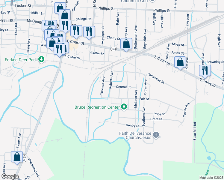 map of restaurants, bars, coffee shops, grocery stores, and more near 608 Roberts Avenue in Dyersburg