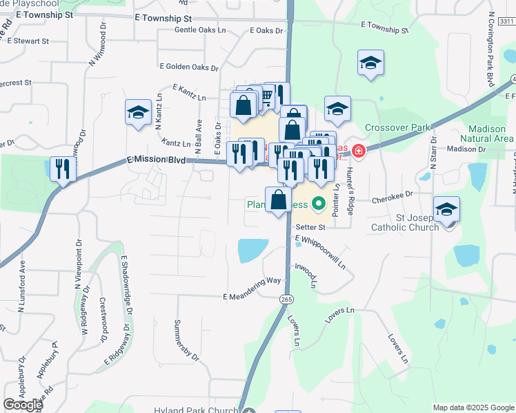 map of restaurants, bars, coffee shops, grocery stores, and more near 2668 East Dewberry Court in Fayetteville