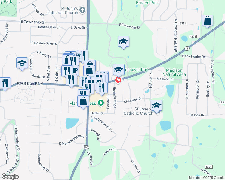 map of restaurants, bars, coffee shops, grocery stores, and more near 1865 Hunter's Ridge in Fayetteville