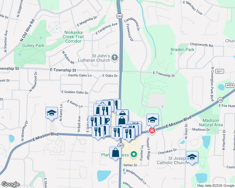 map of restaurants, bars, coffee shops, grocery stores, and more near 2221 North Crossover Road in Fayetteville
