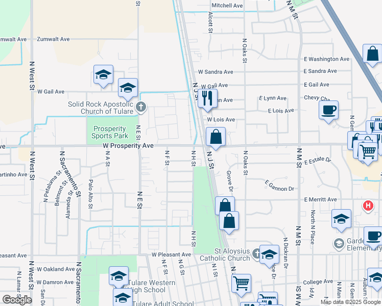 map of restaurants, bars, coffee shops, grocery stores, and more near 400 West Allstar Avenue in Tulare