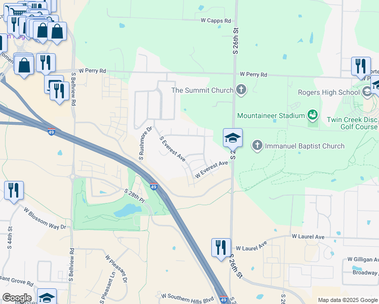 map of restaurants, bars, coffee shops, grocery stores, and more near 2754 West Kilimanjaro Way in Rogers