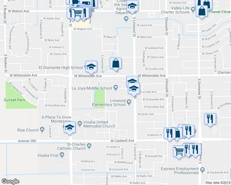 map of restaurants, bars, coffee shops, grocery stores, and more near 4711 West La Vida Avenue in Visalia