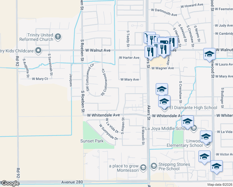 map of restaurants, bars, coffee shops, grocery stores, and more near 2534 South Peppertree Street in Visalia