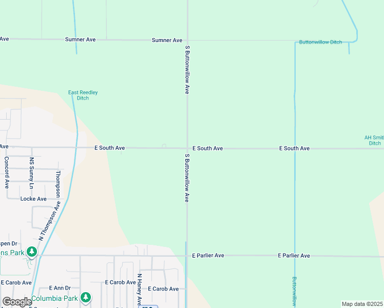 map of restaurants, bars, coffee shops, grocery stores, and more near 8026 South Buttonwillow Avenue in Reedley