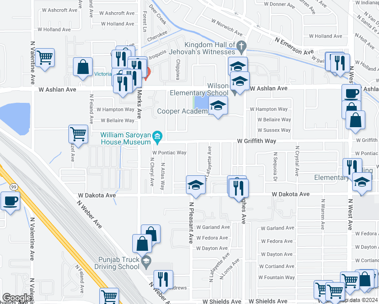 map of restaurants, bars, coffee shops, grocery stores, and more near 3962 North Briarwood Avenue in Fresno