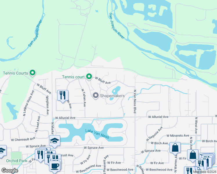 map of restaurants, bars, coffee shops, grocery stores, and more near 2555 West Bluff Avenue in Fresno