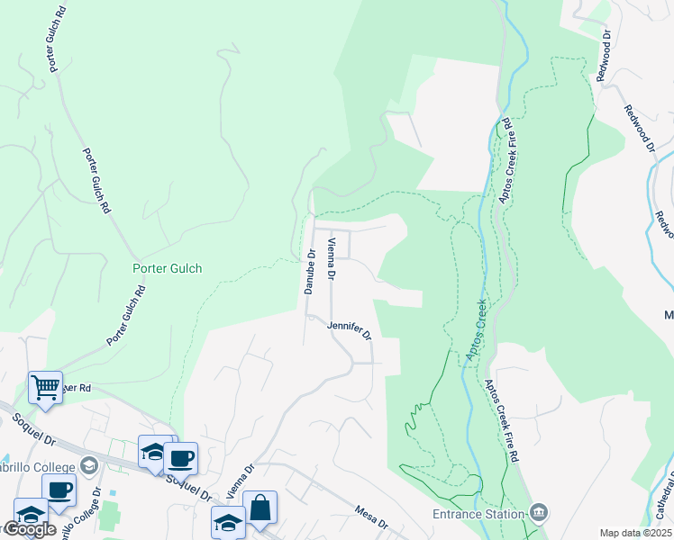 map of restaurants, bars, coffee shops, grocery stores, and more near 3757 Vienna Drive in Aptos
