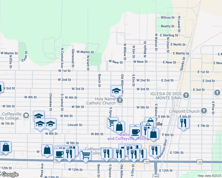 map of restaurants, bars, coffee shops, grocery stores, and more near 301 South Spruce Street in Coffeyville