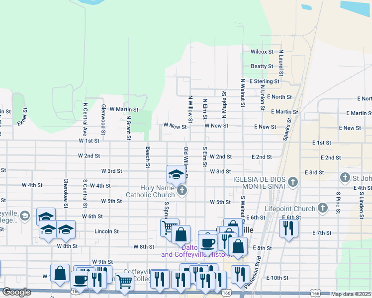 map of restaurants, bars, coffee shops, grocery stores, and more near 151 Old Willow Street in Coffeyville