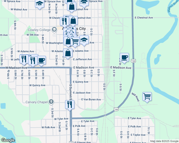 map of restaurants, bars, coffee shops, grocery stores, and more near 610 South C Street in Arkansas City