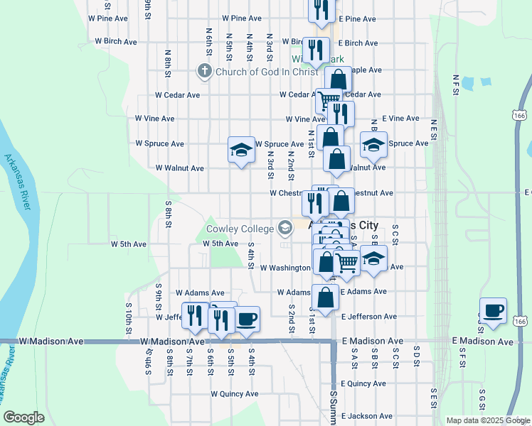 map of restaurants, bars, coffee shops, grocery stores, and more near 101 North 3rd Street in Arkansas City