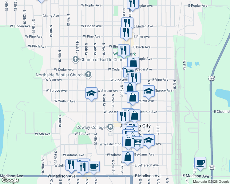 map of restaurants, bars, coffee shops, grocery stores, and more near 302 North 2nd Street in Arkansas City