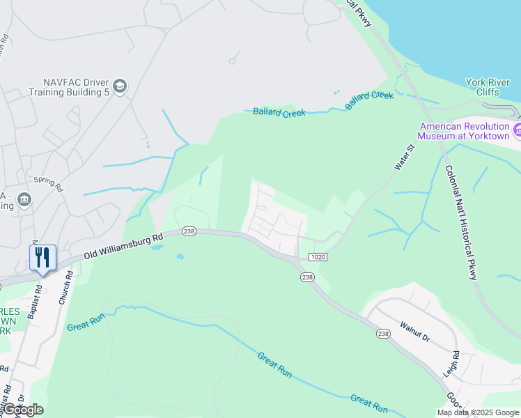 map of restaurants, bars, coffee shops, grocery stores, and more near Hale Circle in Yorktown