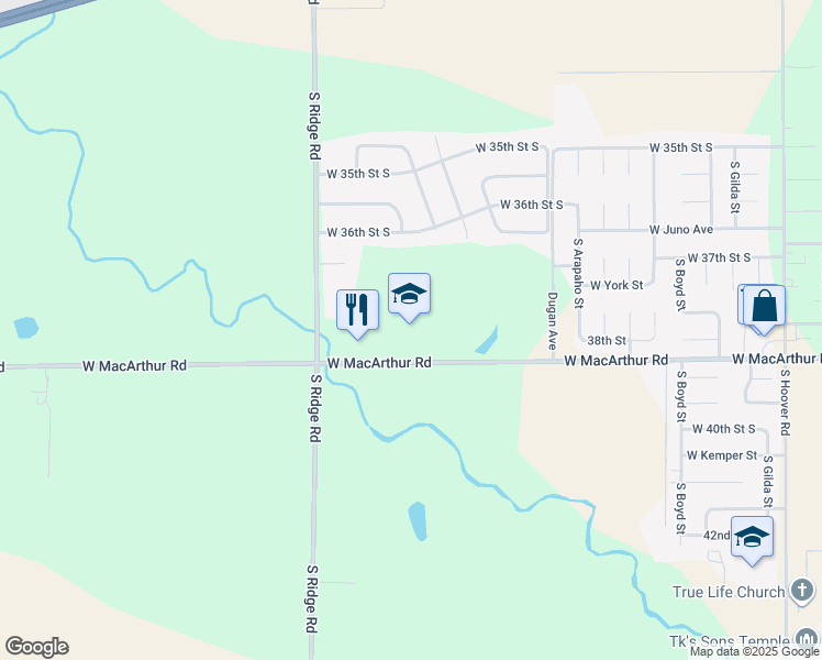 map of restaurants, bars, coffee shops, grocery stores, and more near in Wichita
