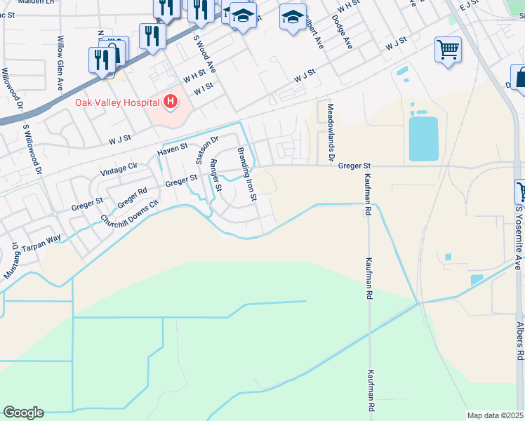 map of restaurants, bars, coffee shops, grocery stores, and more near 755 Branding Iron Street in Oakdale