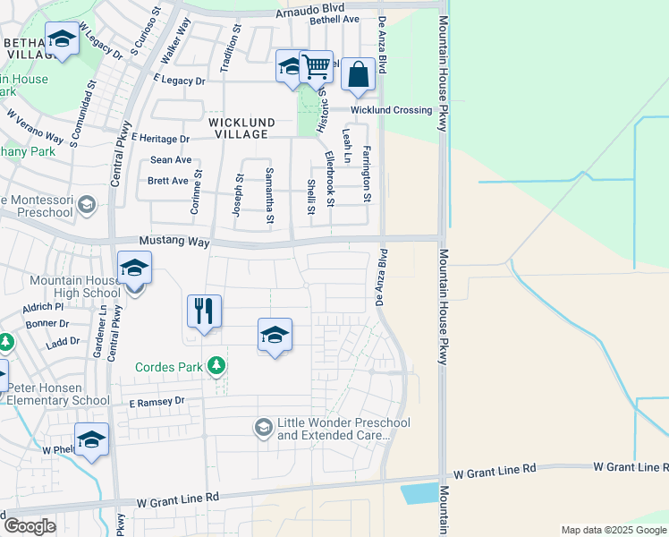 map of restaurants, bars, coffee shops, grocery stores, and more near Solare Avenue in Tracy