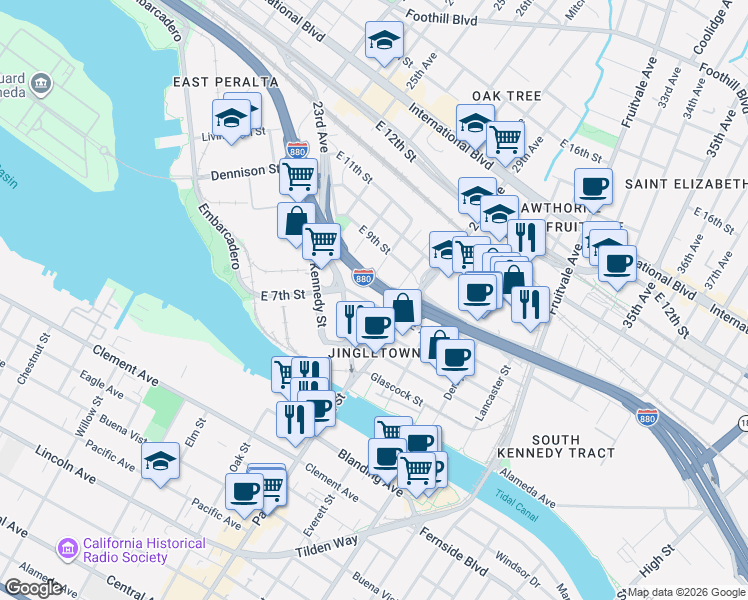 map of restaurants, bars, coffee shops, grocery stores, and more near 2832 Chapman Street in Oakland