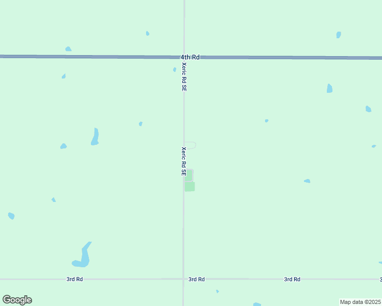 map of restaurants, bars, coffee shops, grocery stores, and more near Xeric Road in Le Roy
