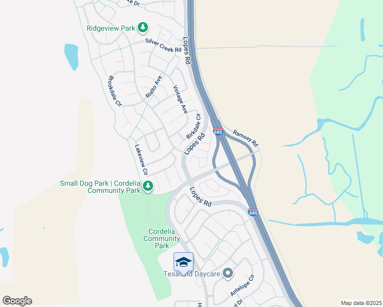 map of restaurants, bars, coffee shops, grocery stores, and more near 848 Crescendo Street in Fairfield