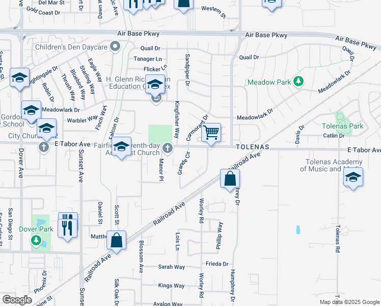 map of restaurants, bars, coffee shops, grocery stores, and more near 1990 Grande Circle in Fairfield