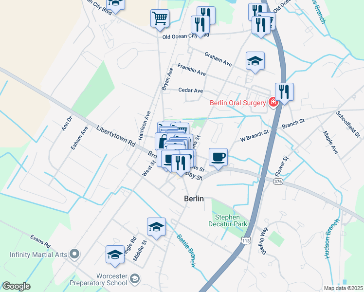 map of restaurants, bars, coffee shops, grocery stores, and more near 111 Artisan’s way in Berlin