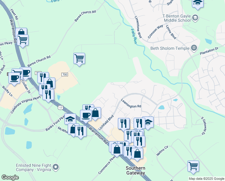 map of restaurants, bars, coffee shops, grocery stores, and more near 702 Club House Road in Fredericksburg