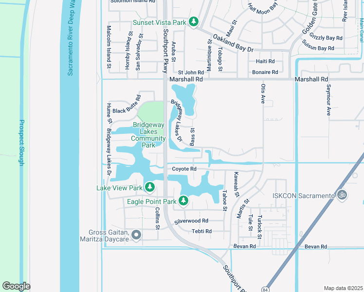 map of restaurants, bars, coffee shops, grocery stores, and more near 3385 Bridgeway Lakes in West Sacramento