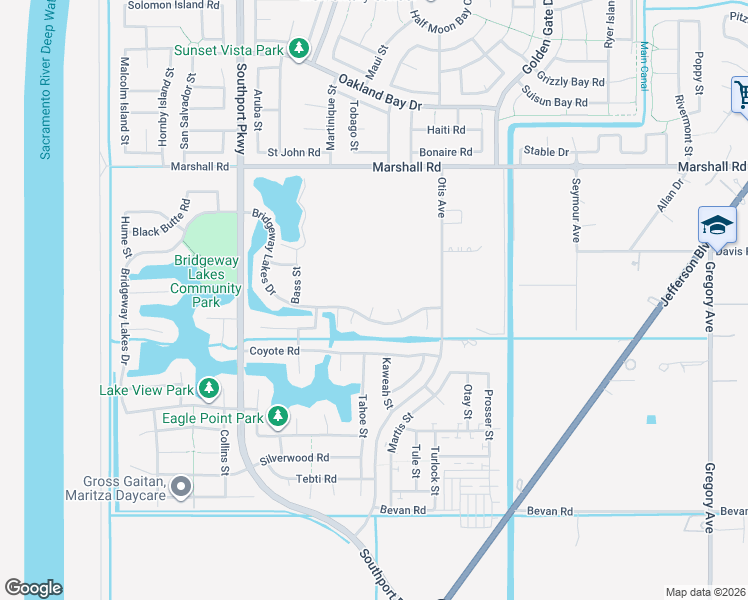 map of restaurants, bars, coffee shops, grocery stores, and more near 3692 Folsom Court in West Sacramento