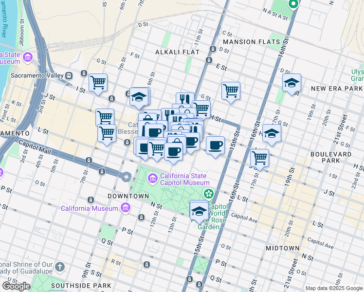 map of restaurants, bars, coffee shops, grocery stores, and more near 922 12th Street in Sacramento
