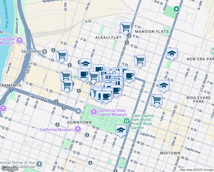 map of restaurants, bars, coffee shops, grocery stores, and more near 922 12th Street in Sacramento