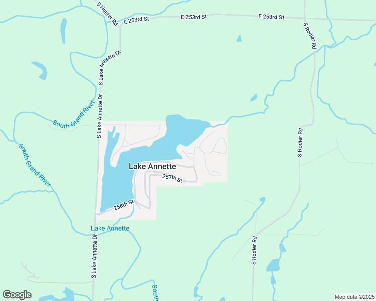 map of restaurants, bars, coffee shops, grocery stores, and more near 8402 East 256th Terrace in Freeman