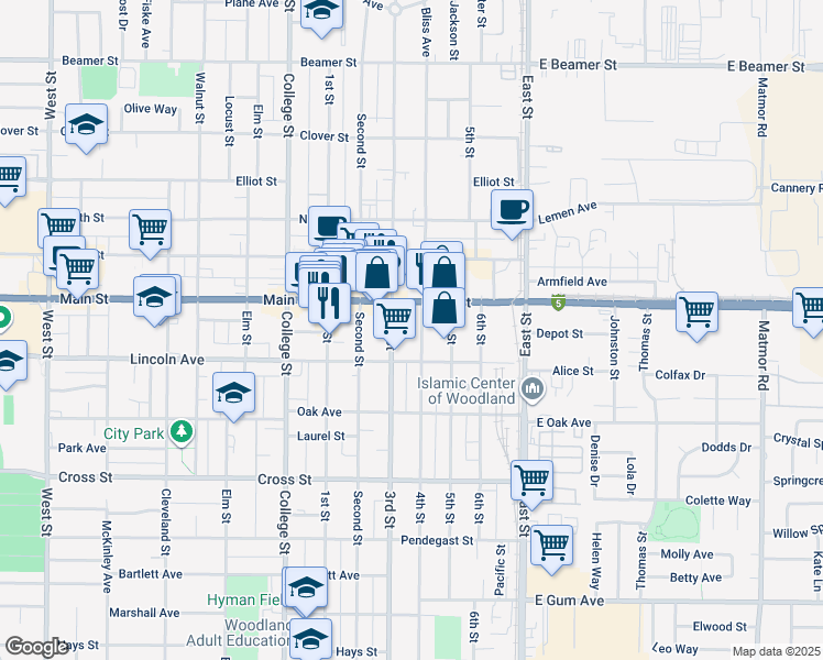 map of restaurants, bars, coffee shops, grocery stores, and more near 446 4th Street in Woodland
